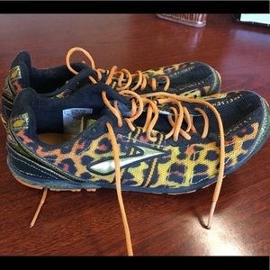 brooks mach 13 on sale